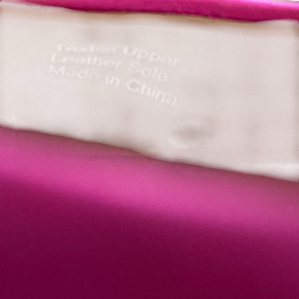 Badgley Mischka Pink Satin Pointed-Toe Heels - Picture 10 of 10
